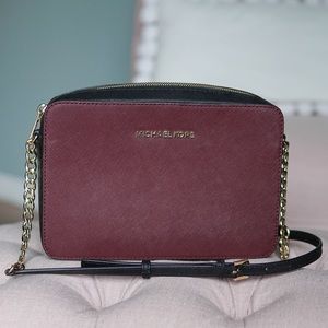 Michael Kors Black & Merlot large jetset crossbody